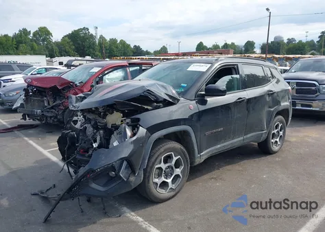 2022 Jeep Compass Trailhawk 4X4 z USA, uszkodzony, nr VIN 3C4NJDDB6NT195117